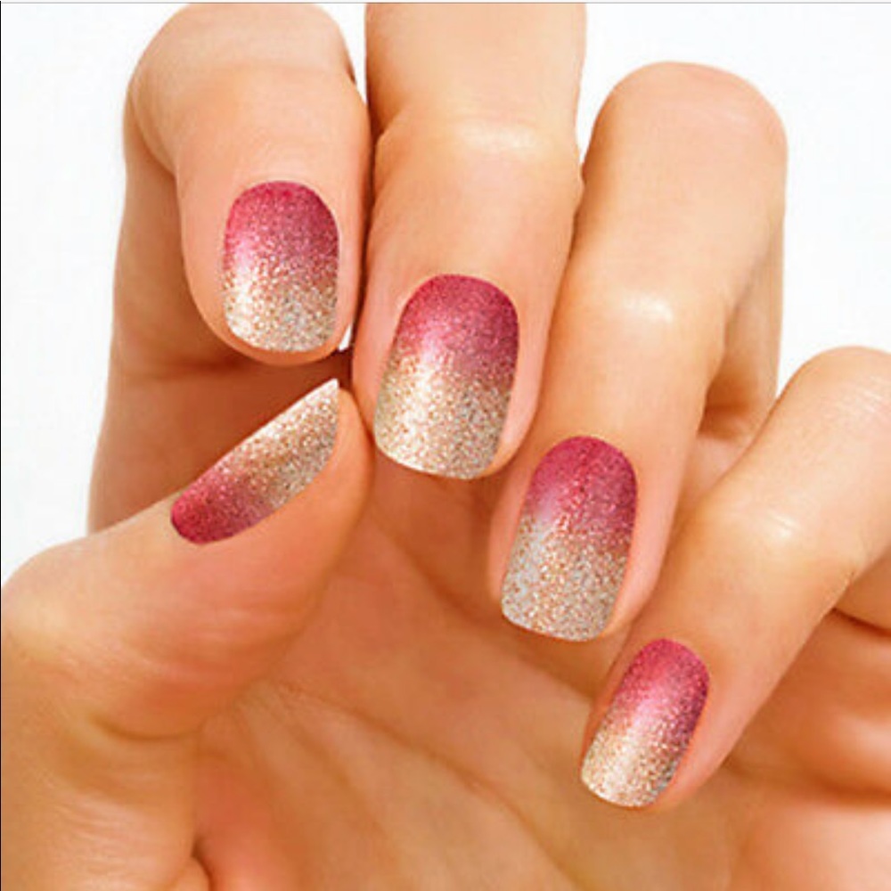 NWT Coral Bay Colorstreet Nails